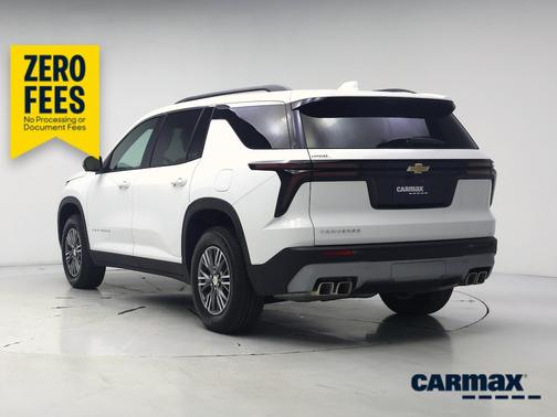 White 2026 Chevrolet Traverse LT