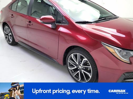 Red 2022 Toyota Corolla SE