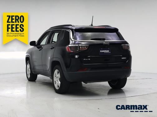 Black 2022 Jeep Compass Latitude