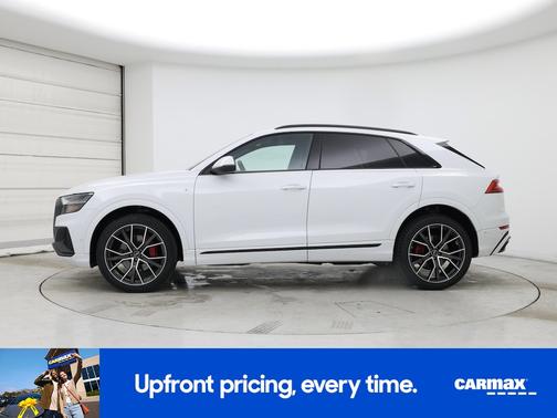 2023 Audi Q8 Premium Plus