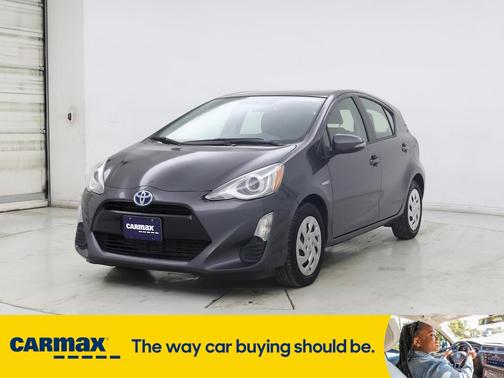 2016 Toyota Prius c Two