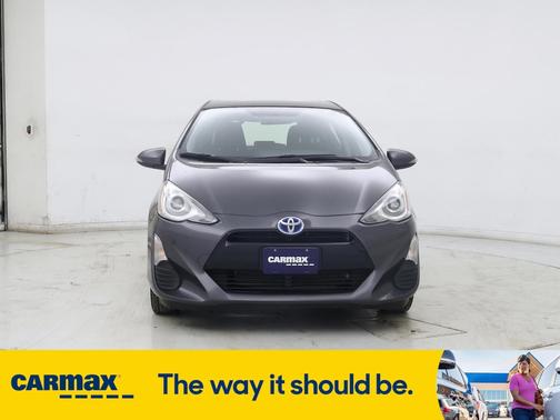 2016 Toyota Prius c Two
