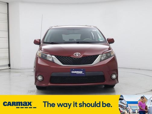 2014 Toyota Sienna SE