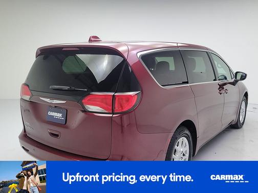 Burgundy 2017 Chrysler Pacifica Touring