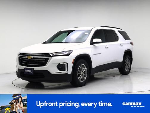 White 2023 Chevrolet Traverse LT Leather