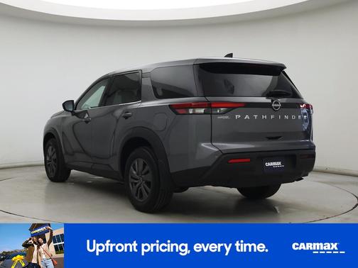 2024 Nissan Pathfinder S