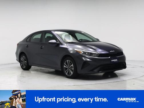 Gray 2024 Kia Forte LXS