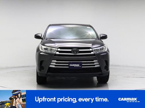 Gray 2019 Toyota Highlander LE
