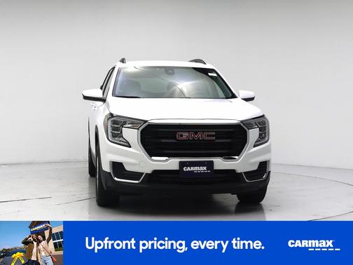 White 2022 GMC Terrain SLE