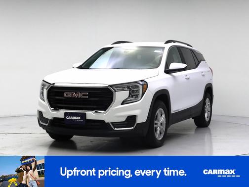White 2022 GMC Terrain SLE