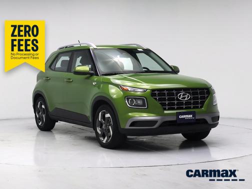 Green 2023 Hyundai VENUE SEL