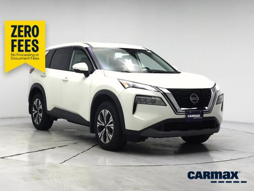 White 2021 Nissan Rogue SV