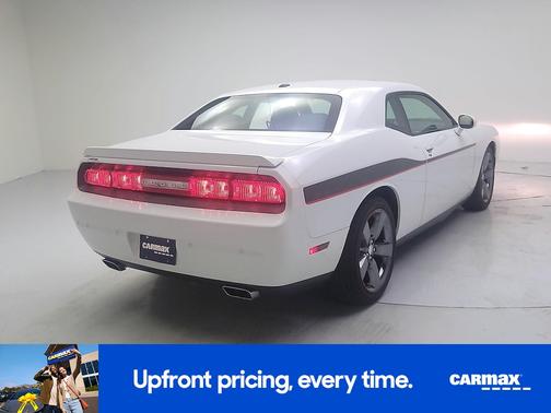 White 2014 Dodge Challenger R/T Plus