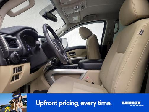 2018 Nissan Titan SV