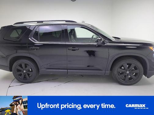 Black 2025 Honda Pilot Black Edition