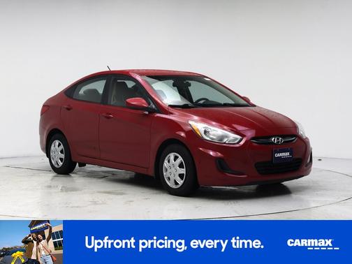 Red 2016 Hyundai Accent SE