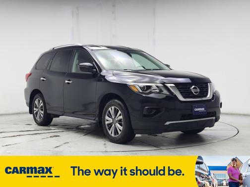 2020 Nissan Pathfinder S