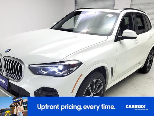 White 2023 BMW X5 xDrive40i