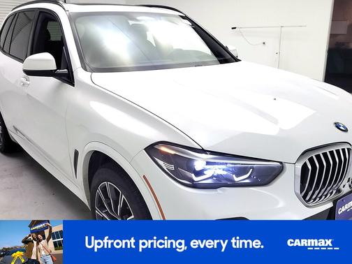 White 2023 BMW X5 xDrive40i