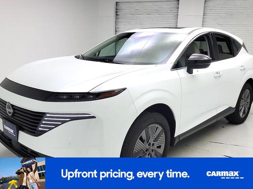 White 2025 Nissan Murano SL