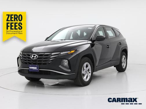 Black 2024 Hyundai TUCSON SE