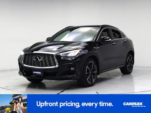 Black 2022 INFINITI QX55 Luxe