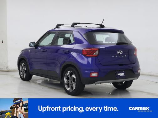 2024 Hyundai VENUE SEL