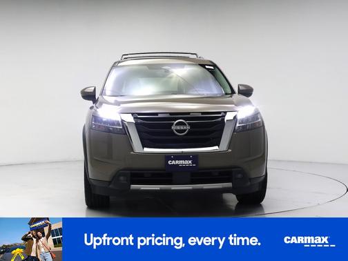 Tan 2023 Nissan Pathfinder Platinum