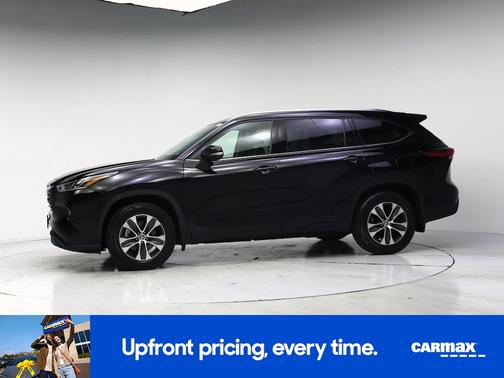 Black 2021 Toyota Highlander Limited