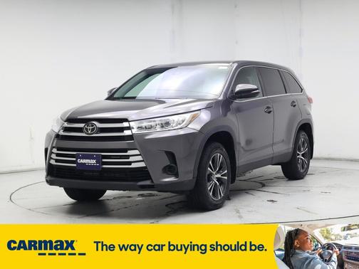 2019 Toyota Highlander LE