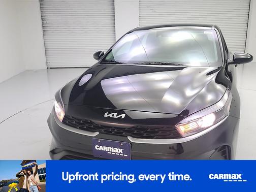 Black 2024 Kia Forte LXS