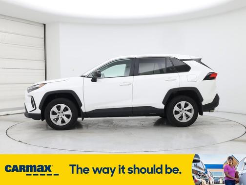 2023 Toyota RAV4 LE