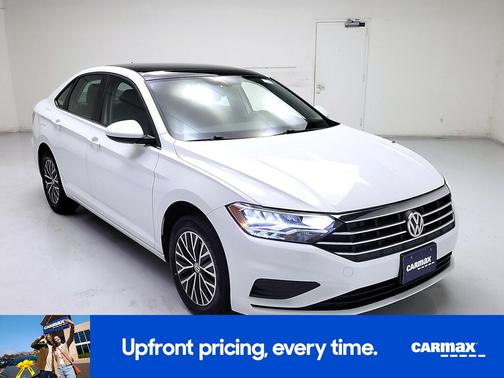 White 2020 Volkswagen Jetta SE