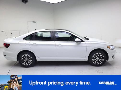 White 2020 Volkswagen Jetta SE