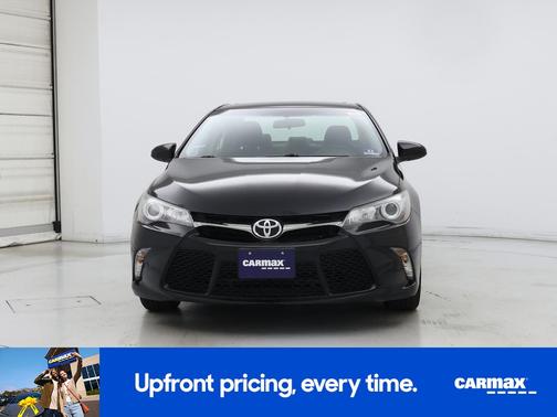 Black 2016 Toyota Camry SE