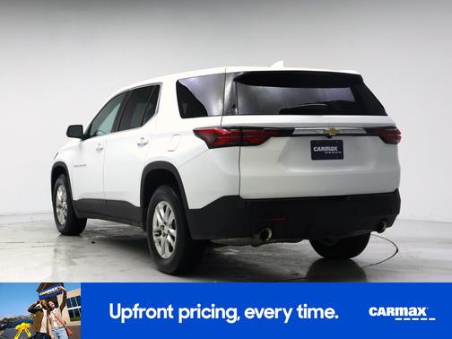 White 2023 Chevrolet Traverse LS