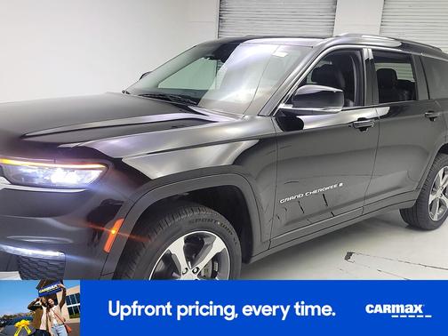 Black 2023 Jeep Grand Cherokee L Limited