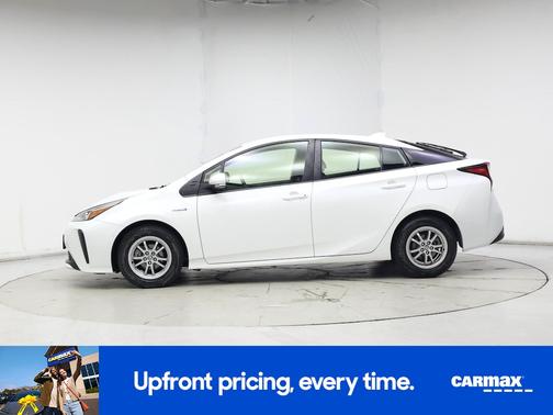 2022 Toyota Prius LE