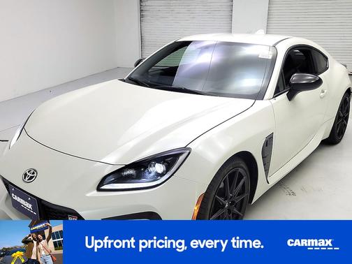 White 2023 Toyota GR86 Premium