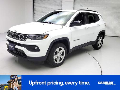 White 2023 Jeep Compass Latitude