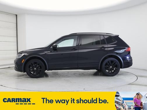 2022 Volkswagen Tiguan SE R-Line Black