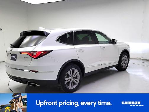 White 2023 Acura MDX SH-AWD