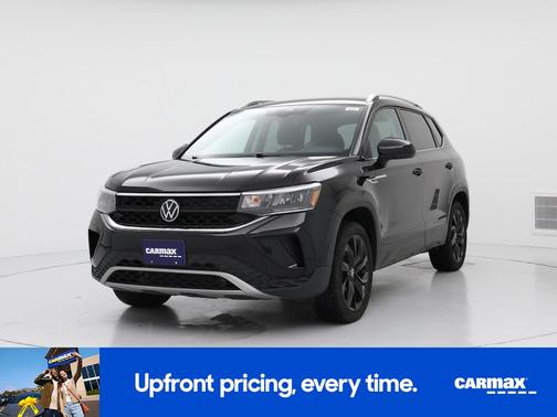 Black 2024 Volkswagen Taos SE
