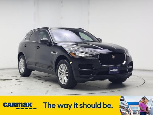2017 Jaguar F-PACE Prestige