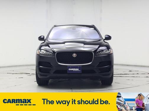 2017 Jaguar F-PACE Prestige