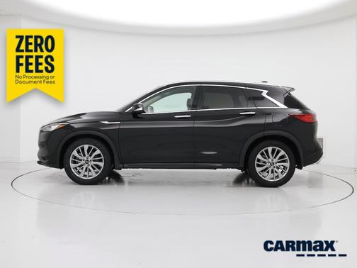Black 2023 INFINITI QX50 Luxe