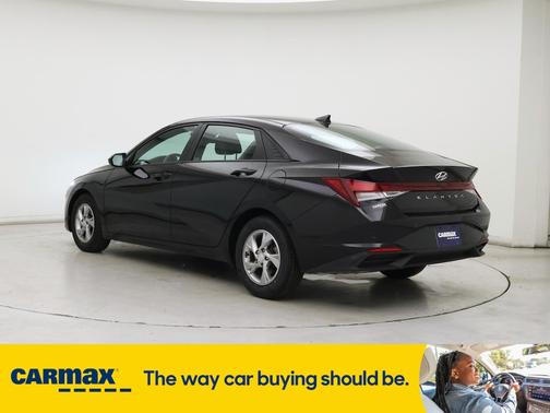 2021 Hyundai ELANTRA SE