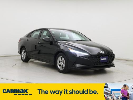2021 Hyundai ELANTRA SE