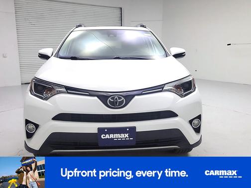 White 2018 Toyota RAV4 XLE