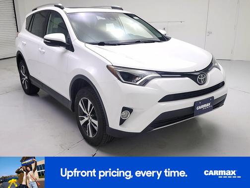 White 2018 Toyota RAV4 XLE